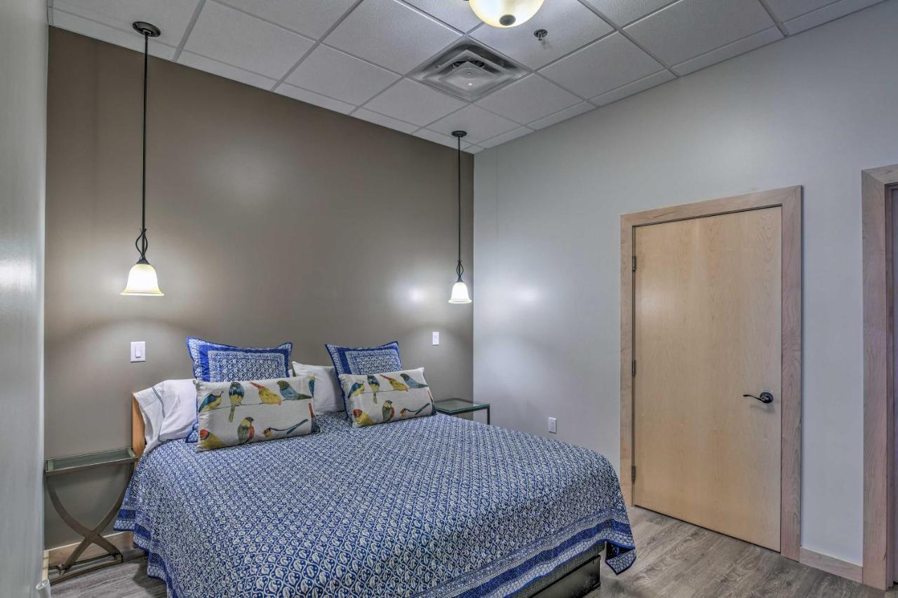 Modern Downtown Apt - Walk To Parks And Cafes! أنكوراج المظهر الخارجي الصورة